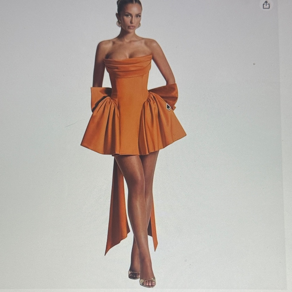 Elegant Orange Strapless Dress